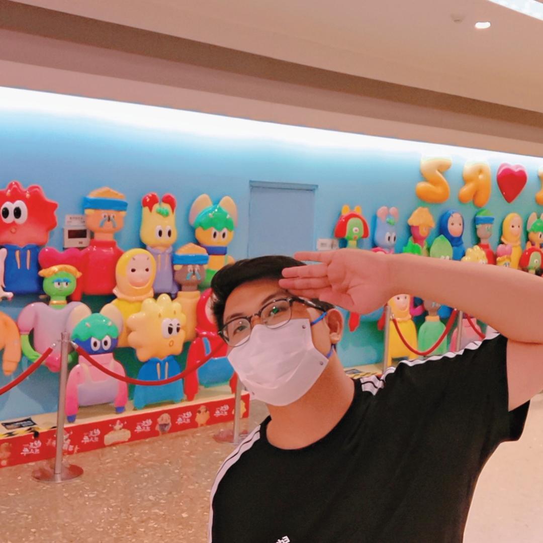 🌈写诗的于老师会唱歌