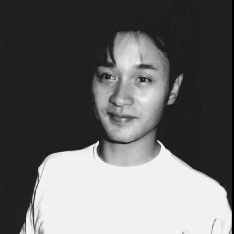 俗人.