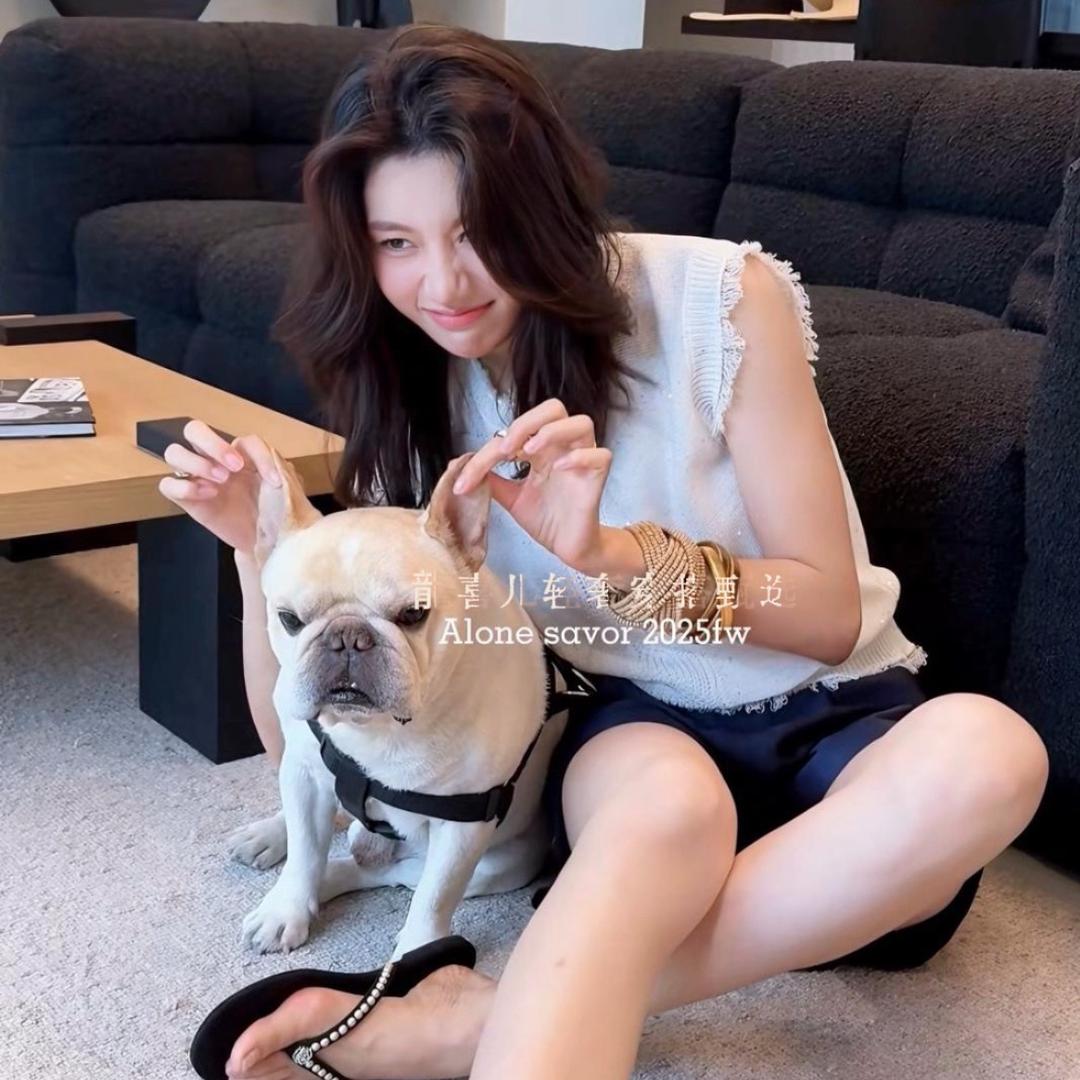 龍喜儿轻奢穿搭甄选