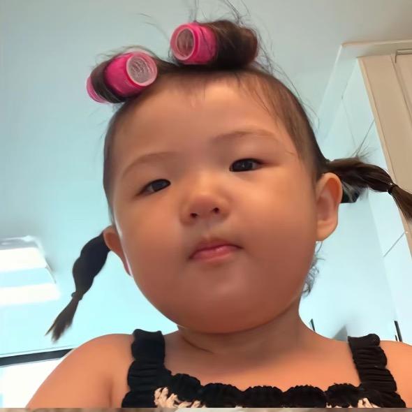 小傅
