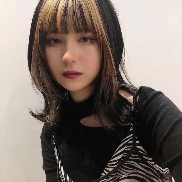 皇潮短发培训助理