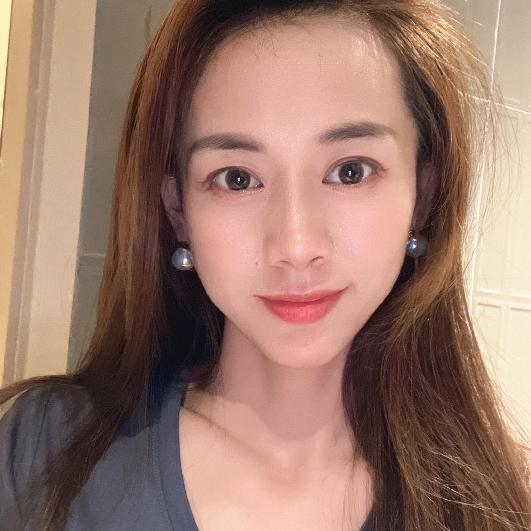 乐思服饰