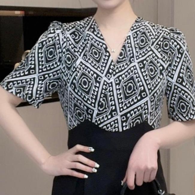 韵越婉儿服装