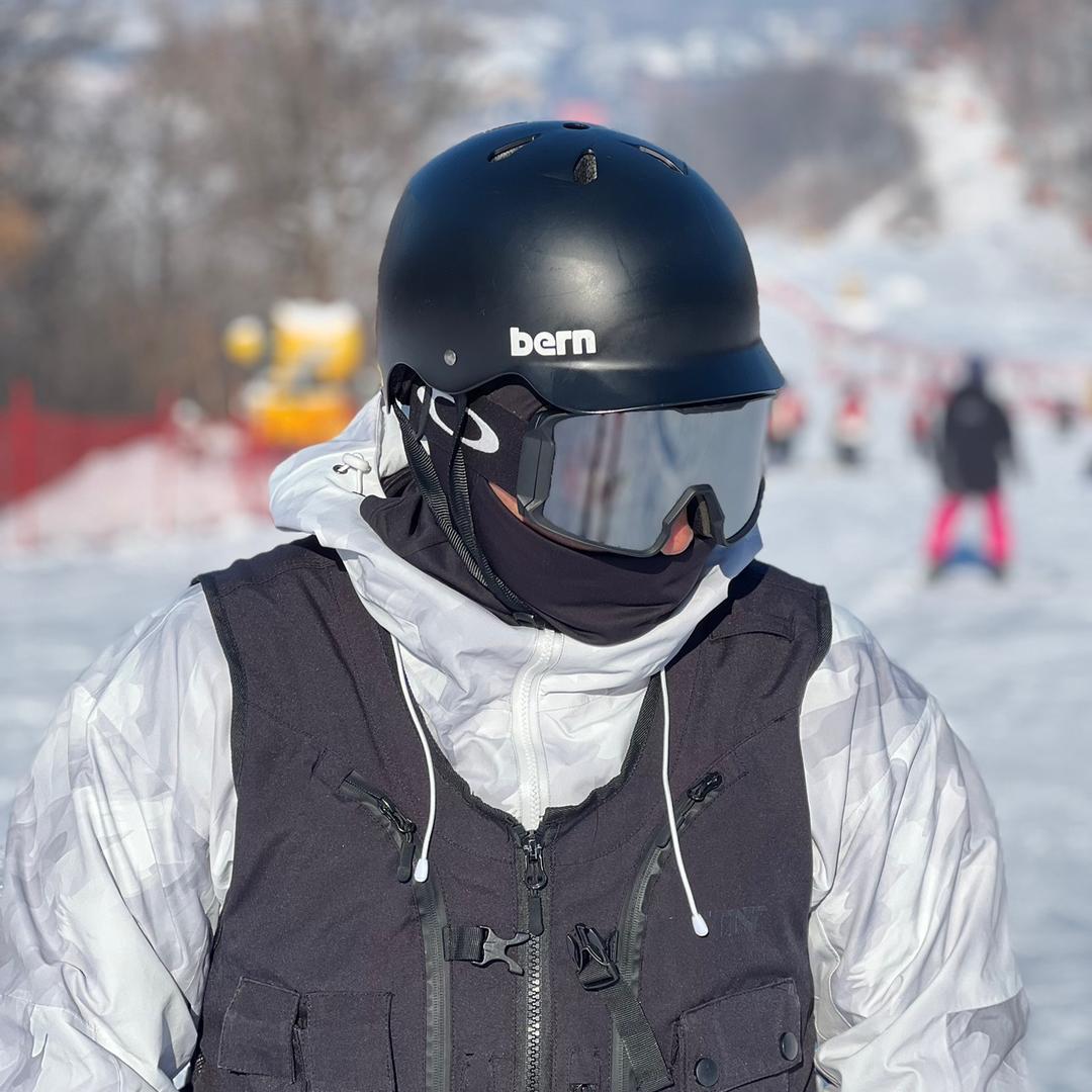 单板大斌（松花湖 耀雪 约课）