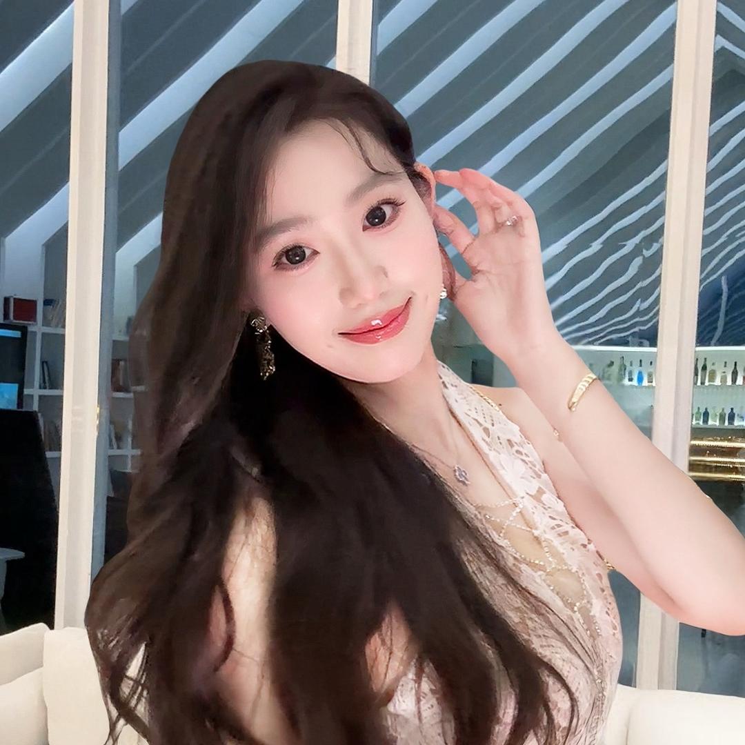 咚咚有只小柯基🐶