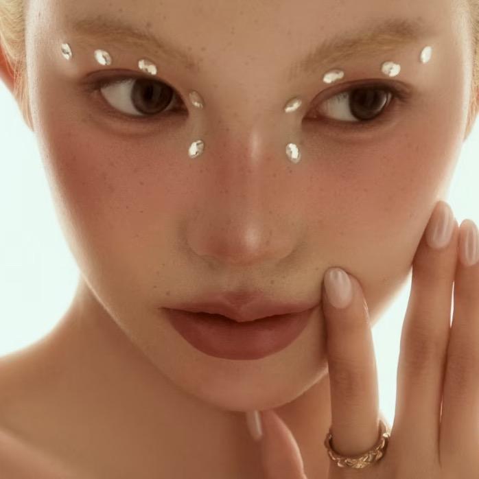 万福地金包银朱朱