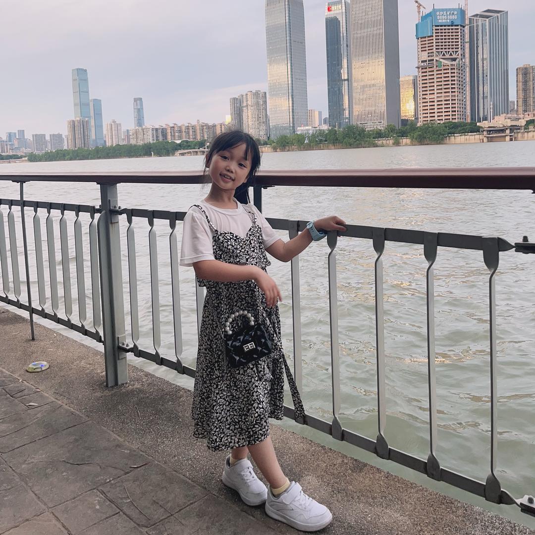 指尖凝香