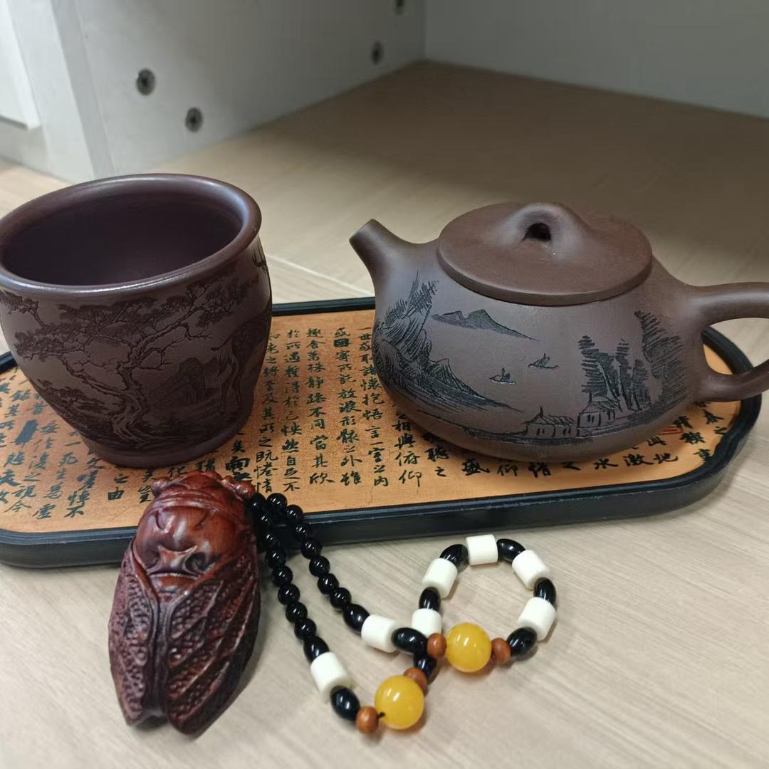 提壶敬暮色