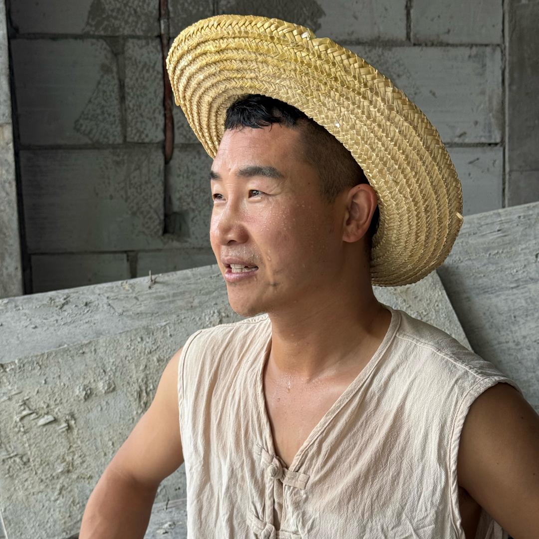 山里人宏伟