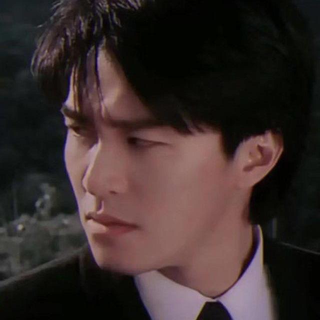 小陆婊哥呀丶