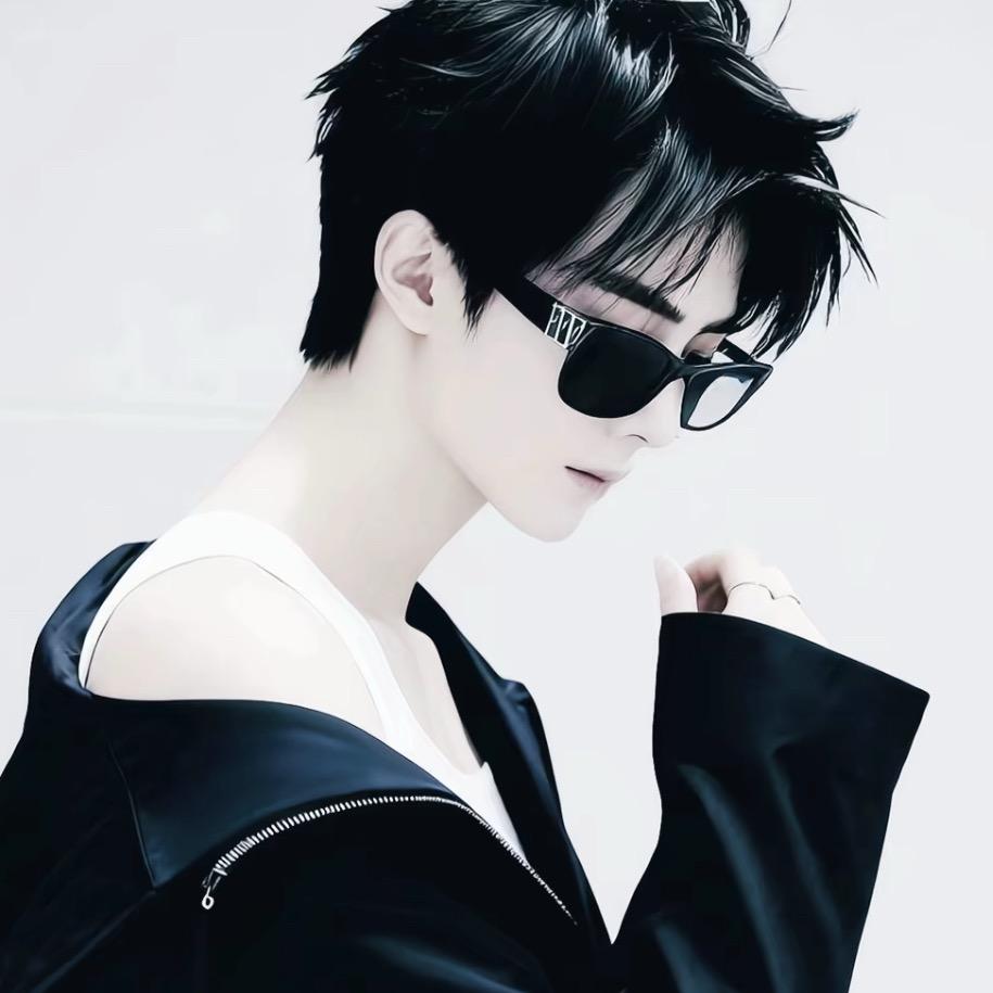Chꕤen·ᰔᩚ