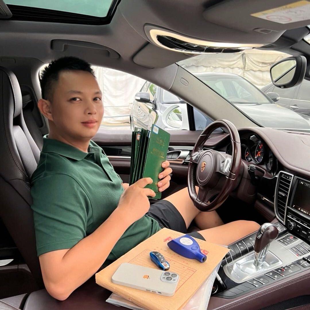 二手男人卖二手车（南宁市豪道汽车）