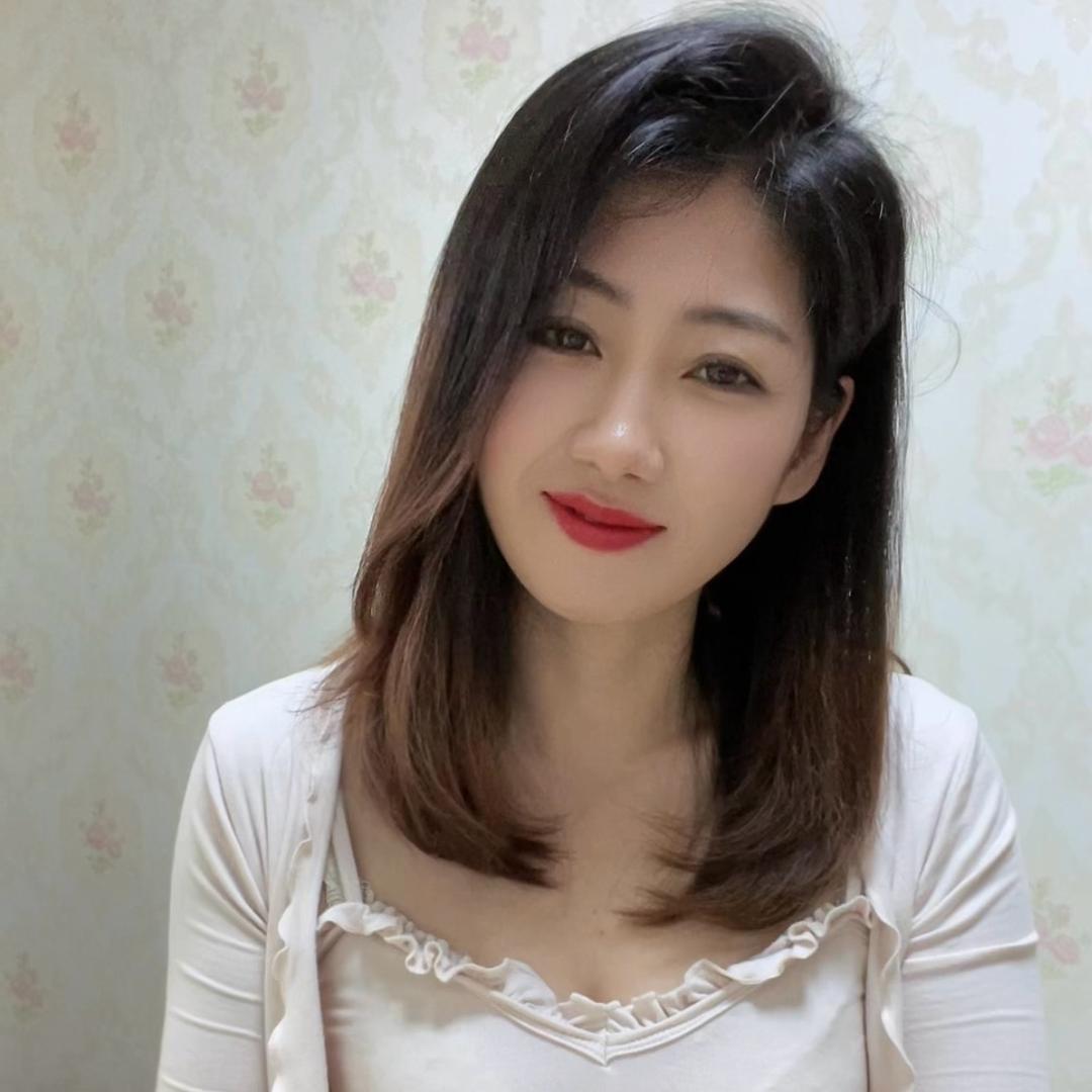 英子￥