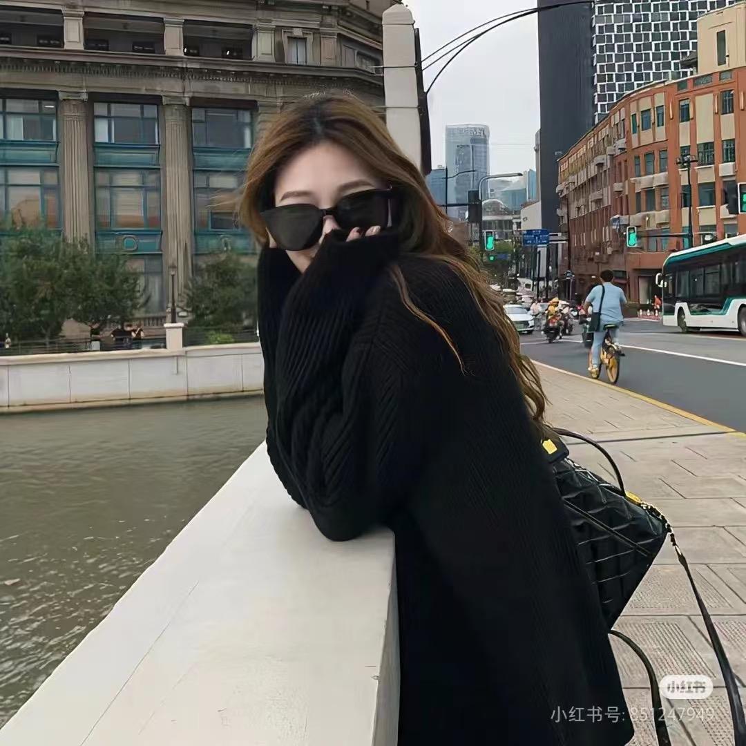 坚硬的马丽光