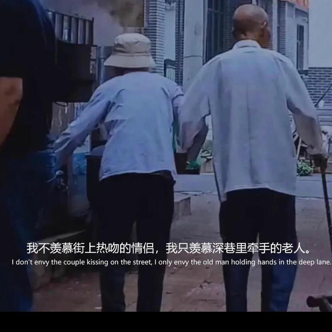 💰💦奥特曼的女友💦