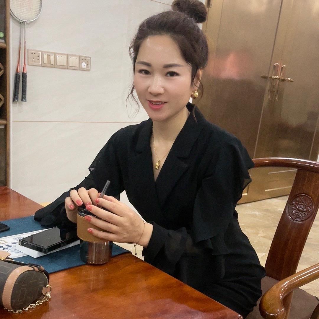 蓝丽丽