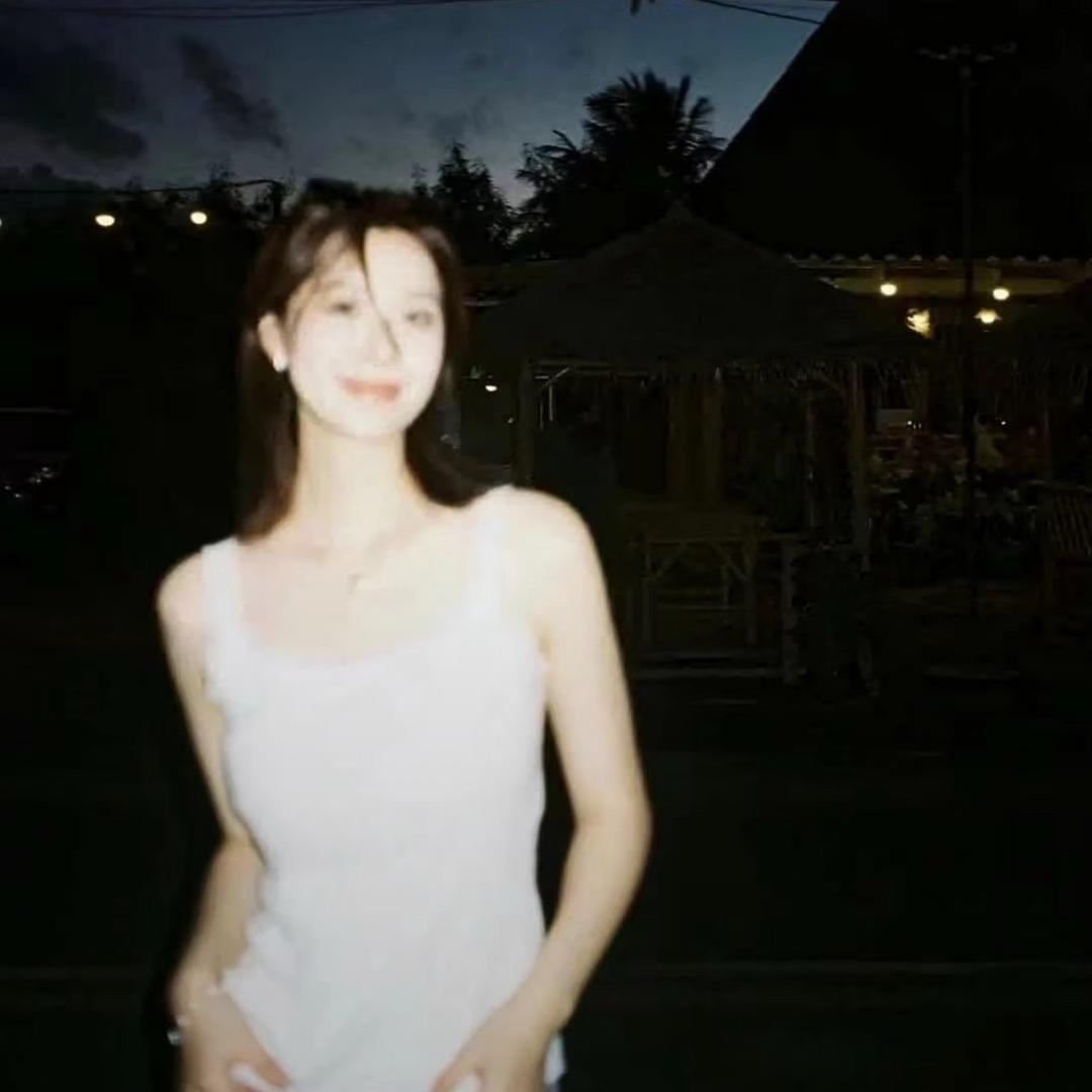 Kiki.