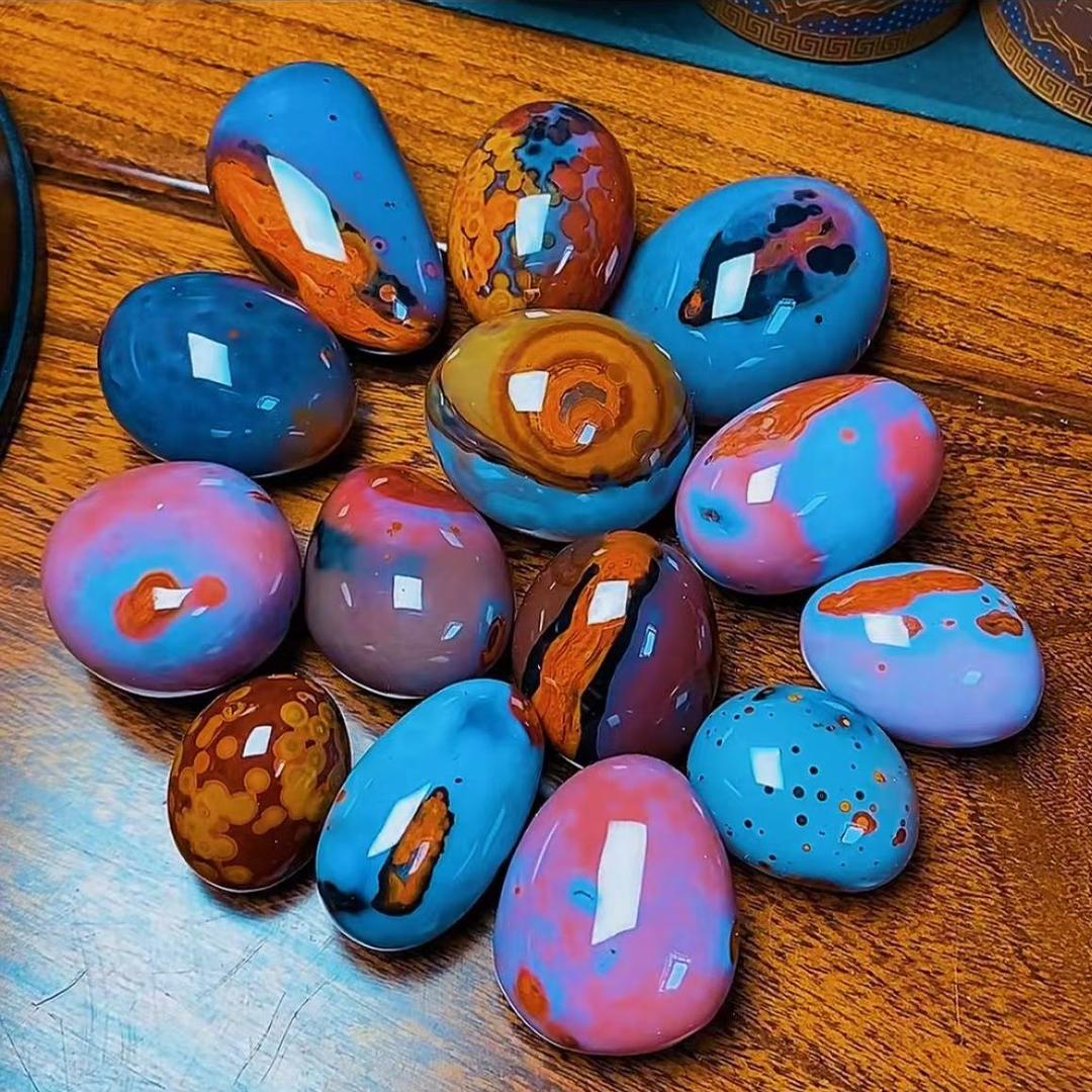 千玺战国红珠宝