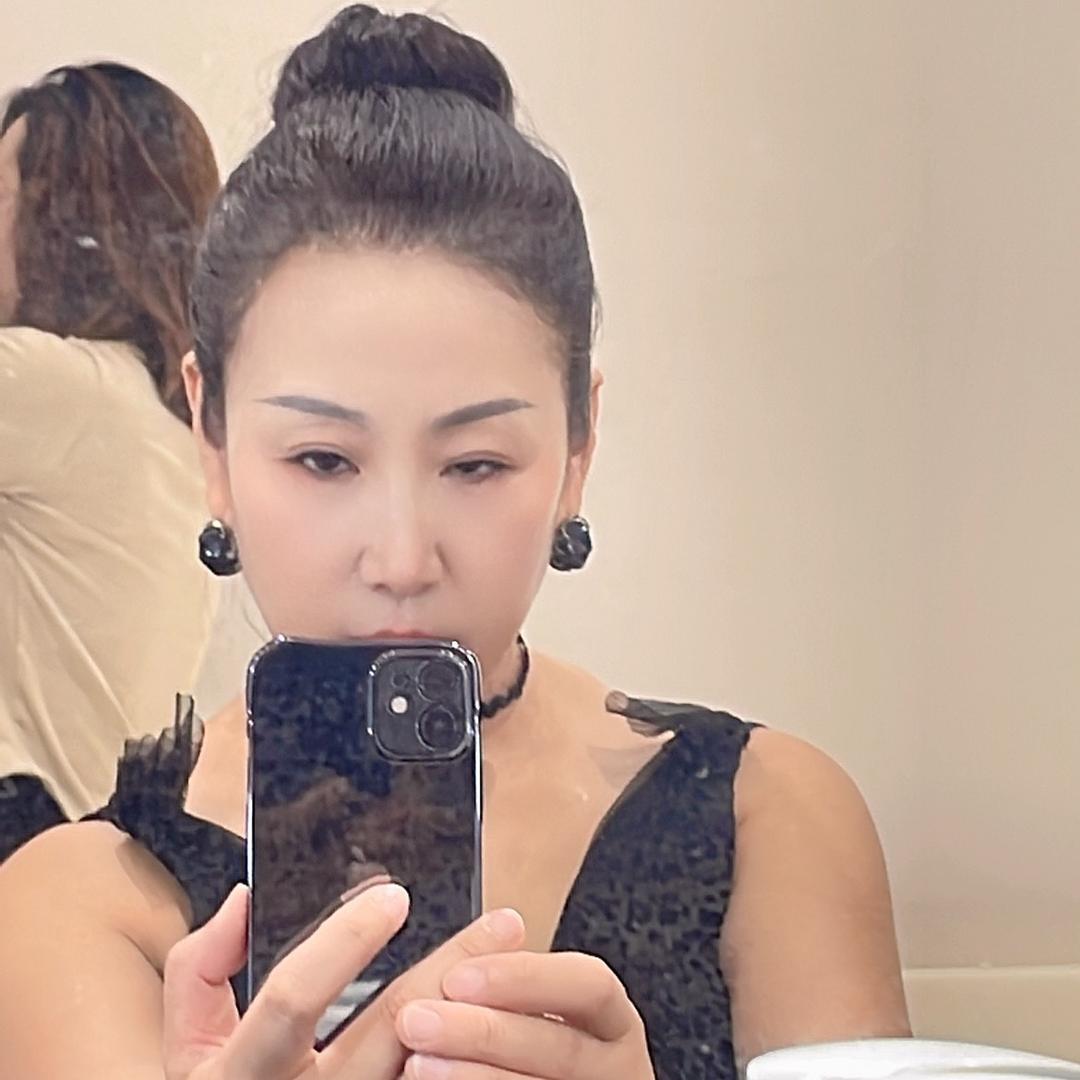 柒壹壹电梯公司-冯丽丽