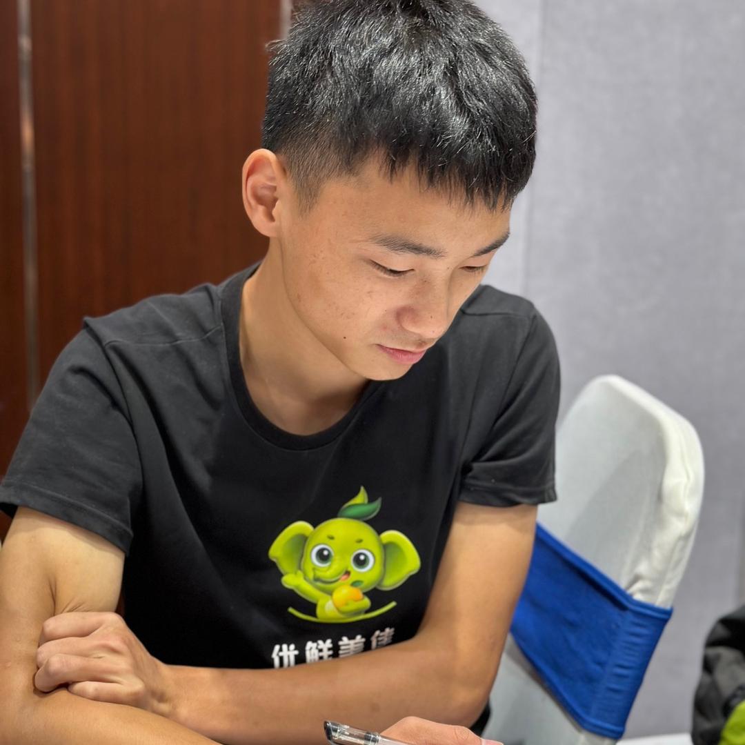 马小伦