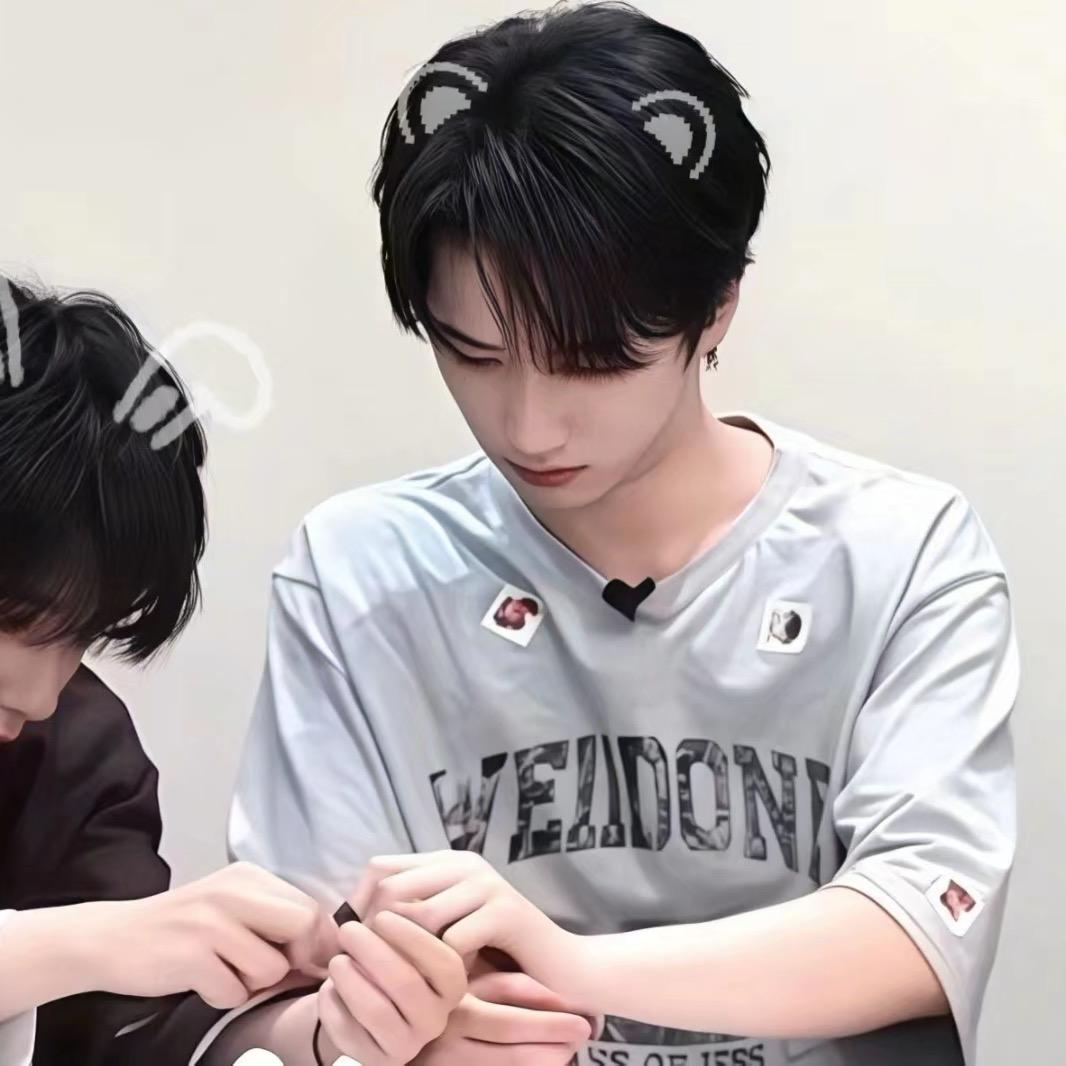 时代少年团-严浩翔