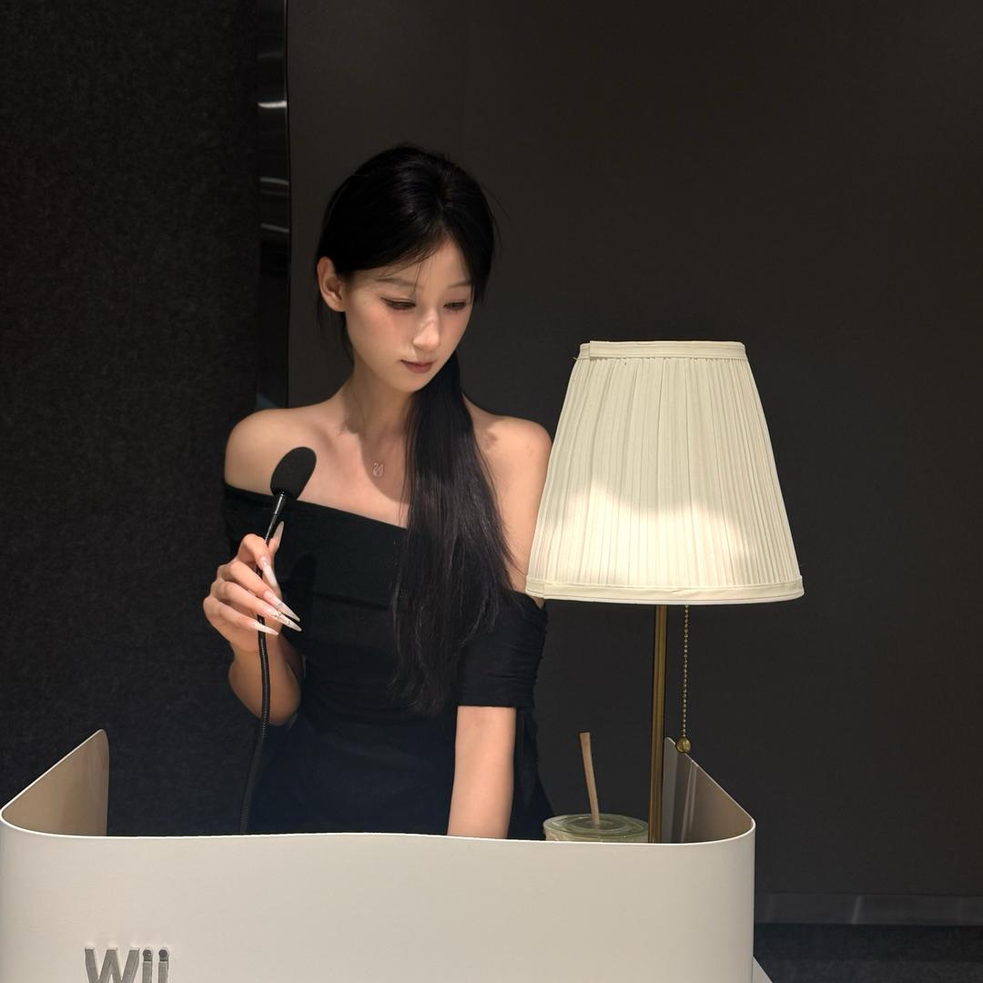 撞界玩家—小美