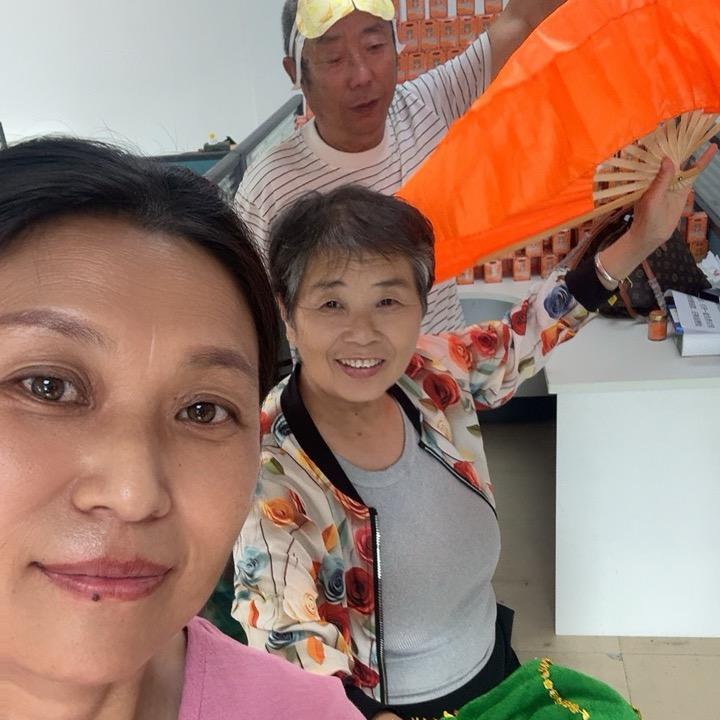 任性的小妹儿