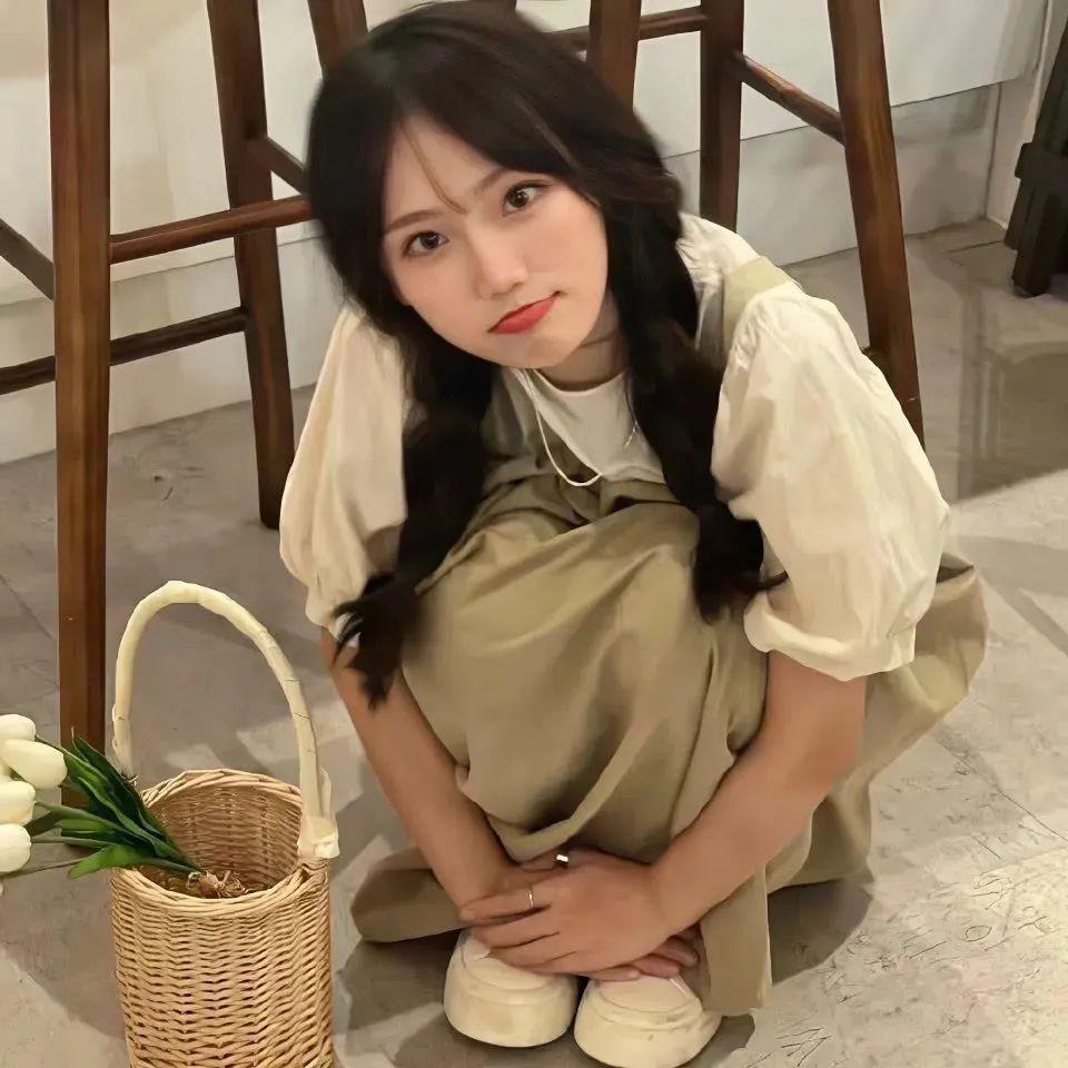 朵朵时尚工厂店