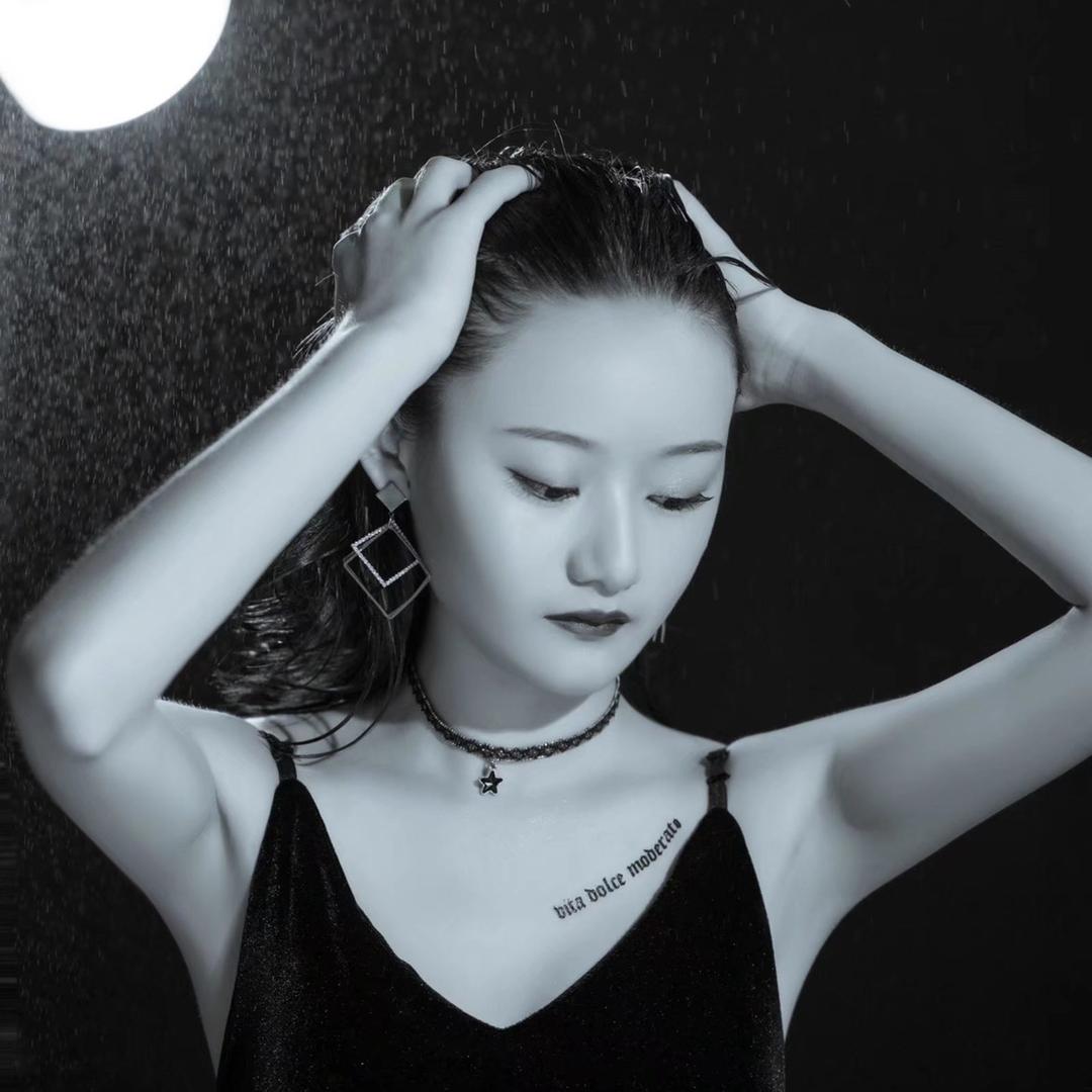 『 妖 妖』