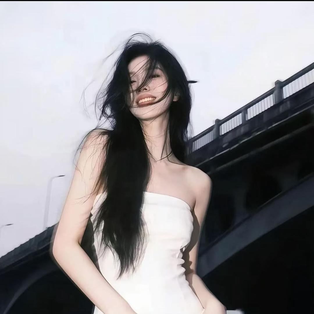 柒  月