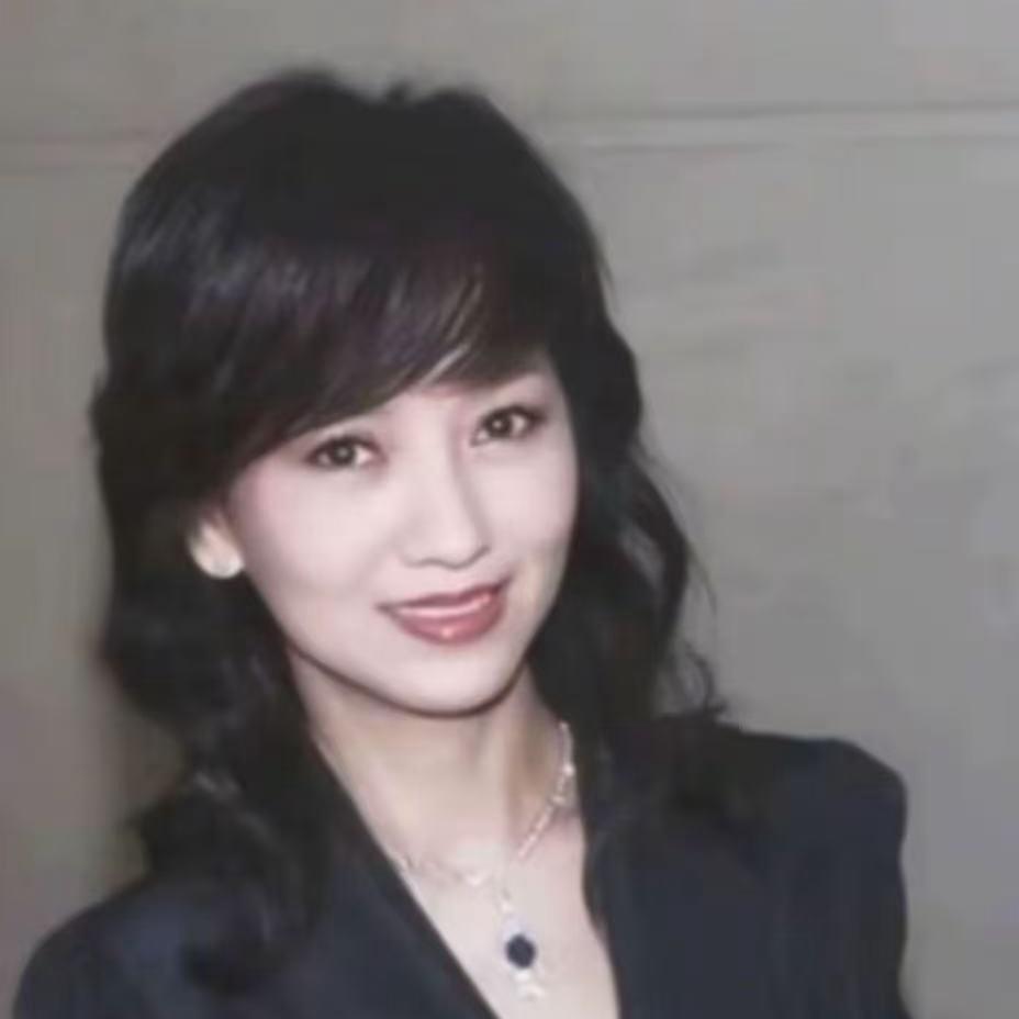 不会拍照的小王📷