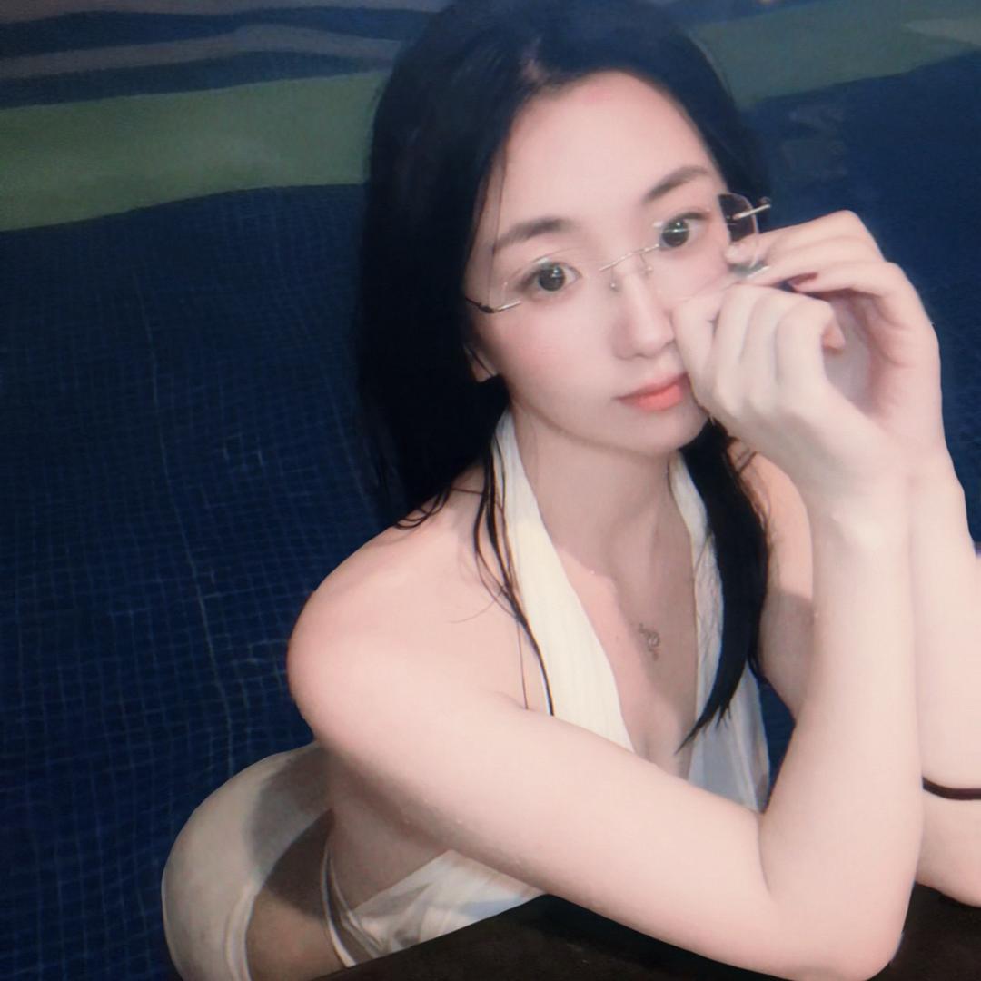 贺贺