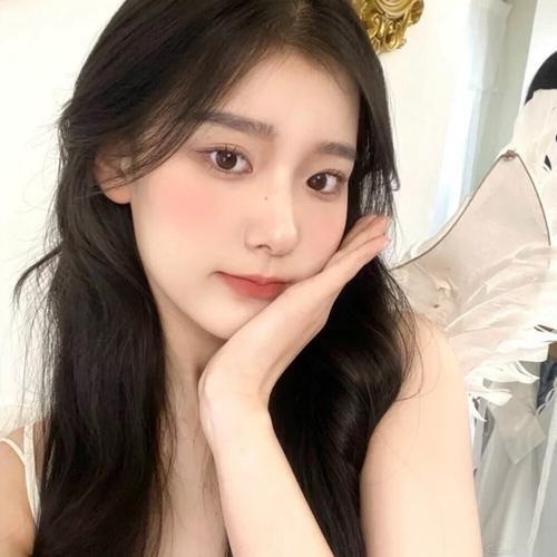 日进抖金零食店