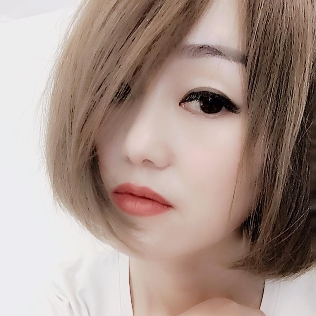 搬砖小姐姐