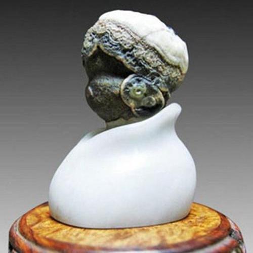 新疆轩逸奇石店