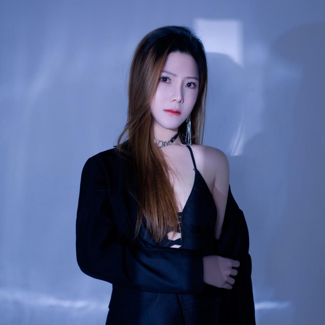 摊
