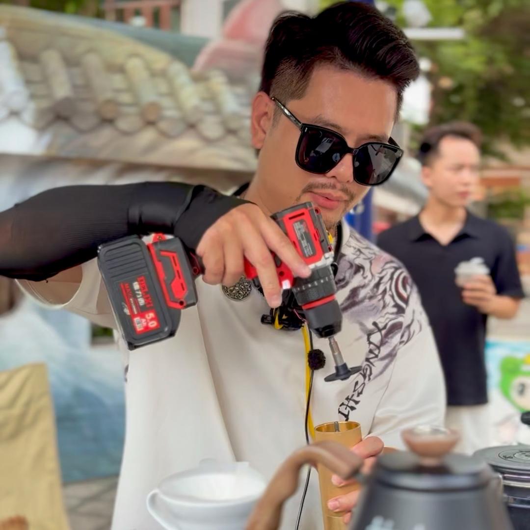 胡须佬（创业）