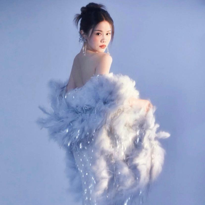 甲如是你美甲美睫跟妆