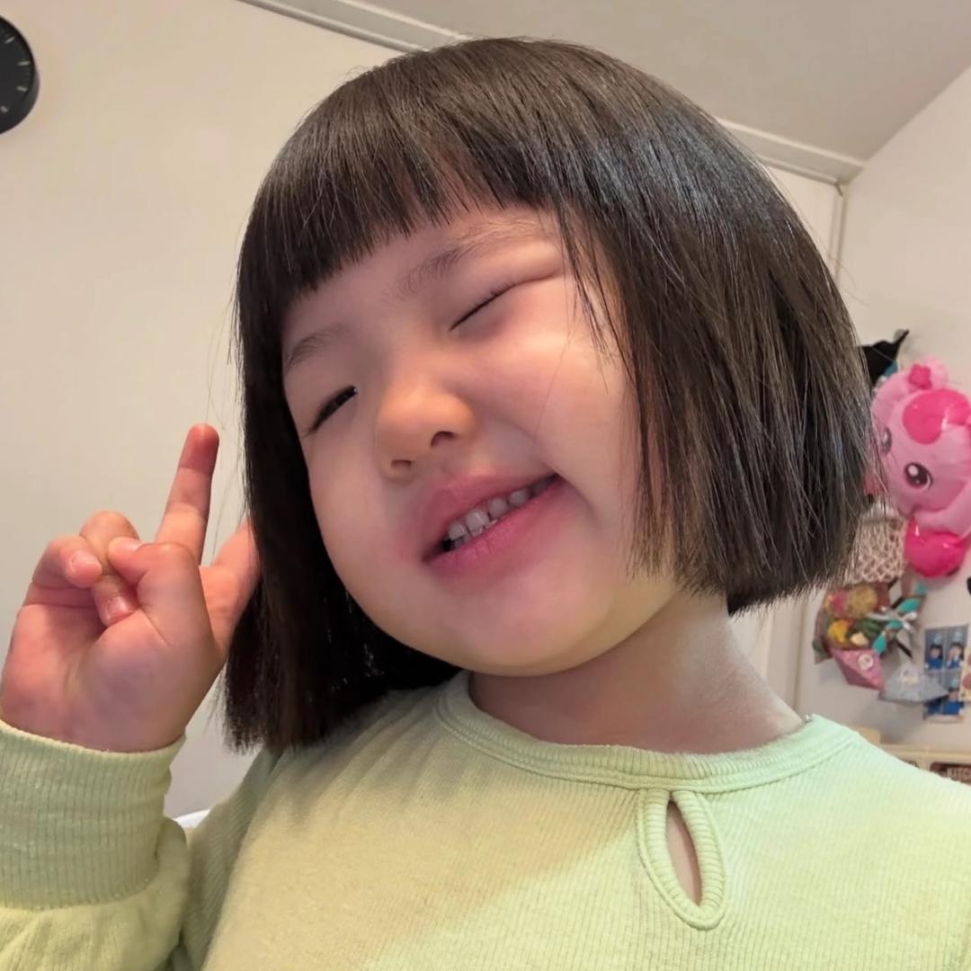 三三