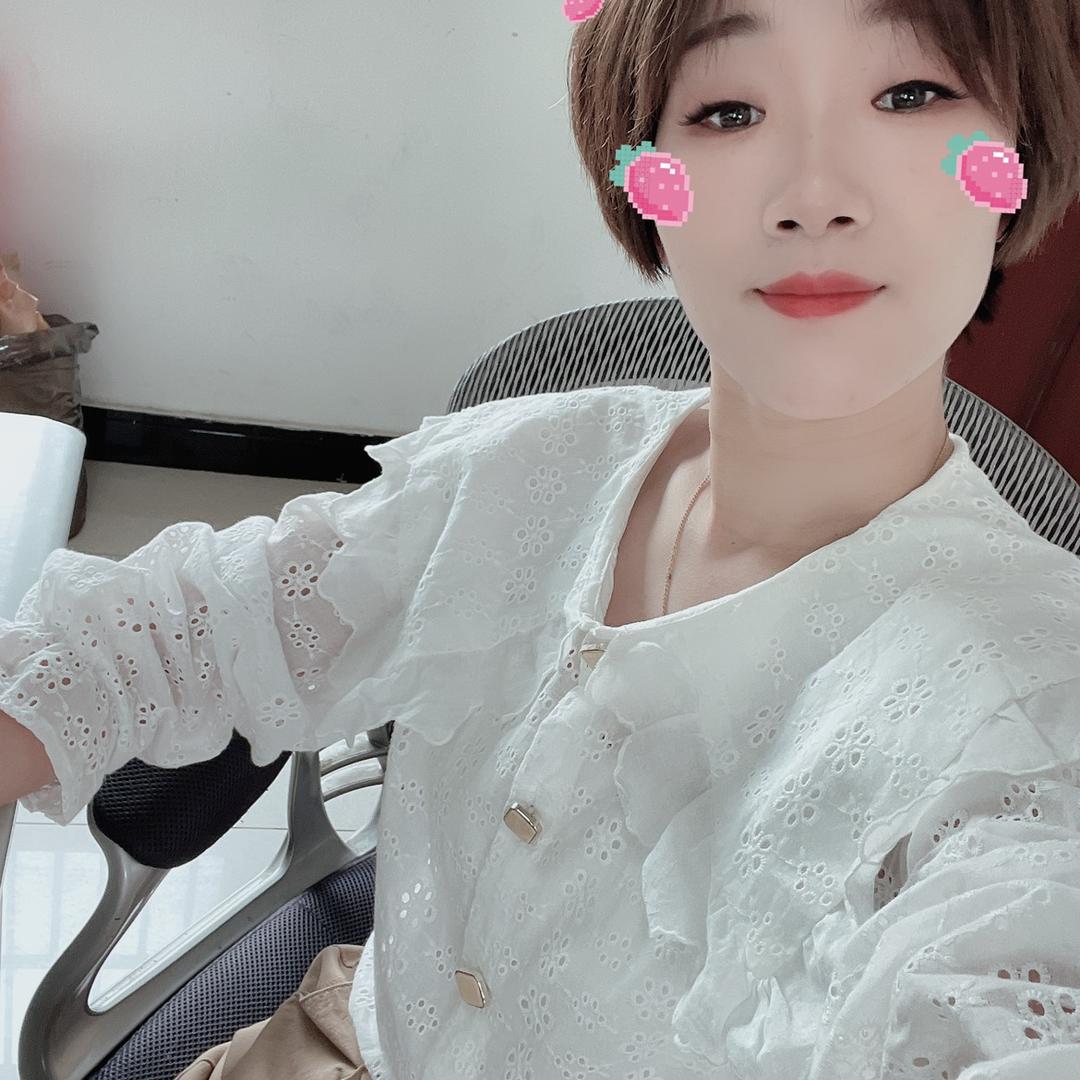 盼盼的小柒姐姐🥰