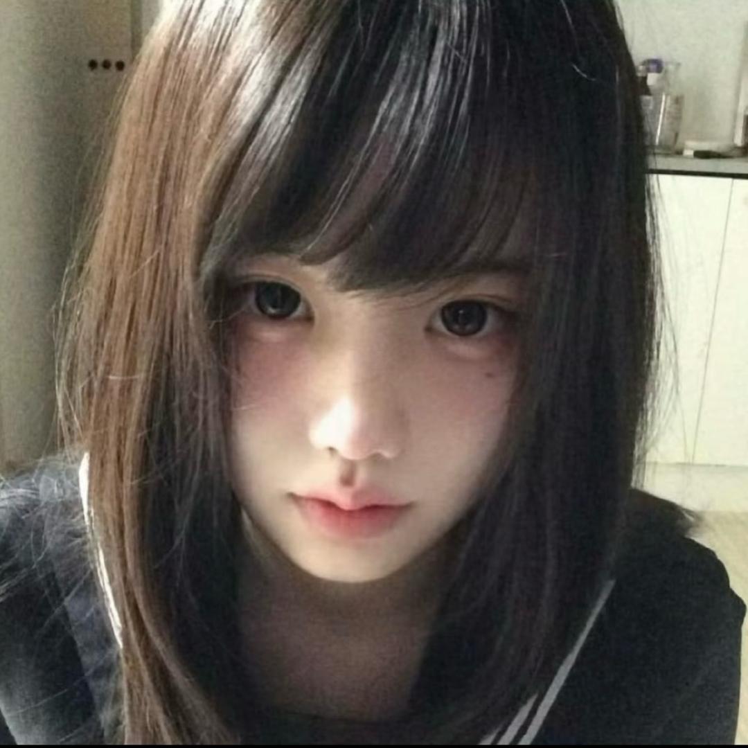 哈喇子爱吃糖葫芦