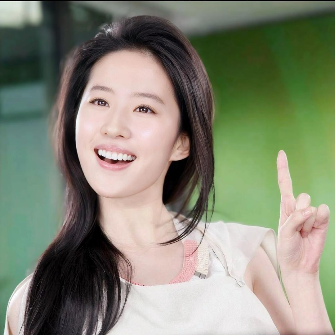 蛋蛋🔮（女祭司老师学生）