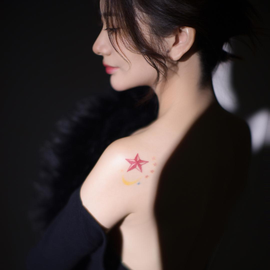 🍀默默拿铁
