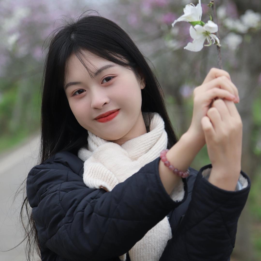 阿蕾超爱吃