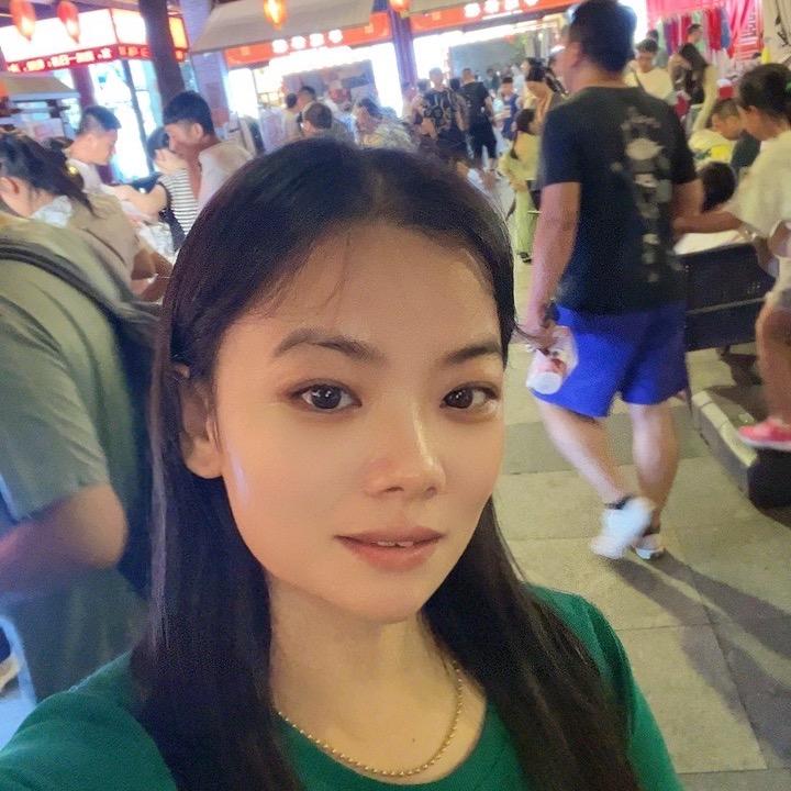 Ycx(80后贴砖夫妻)