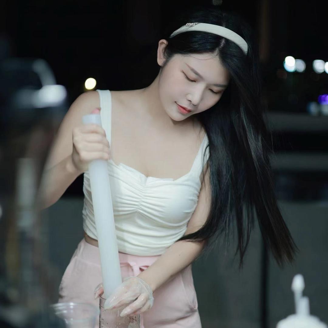 🐰兔兔(湛江摆地摊)