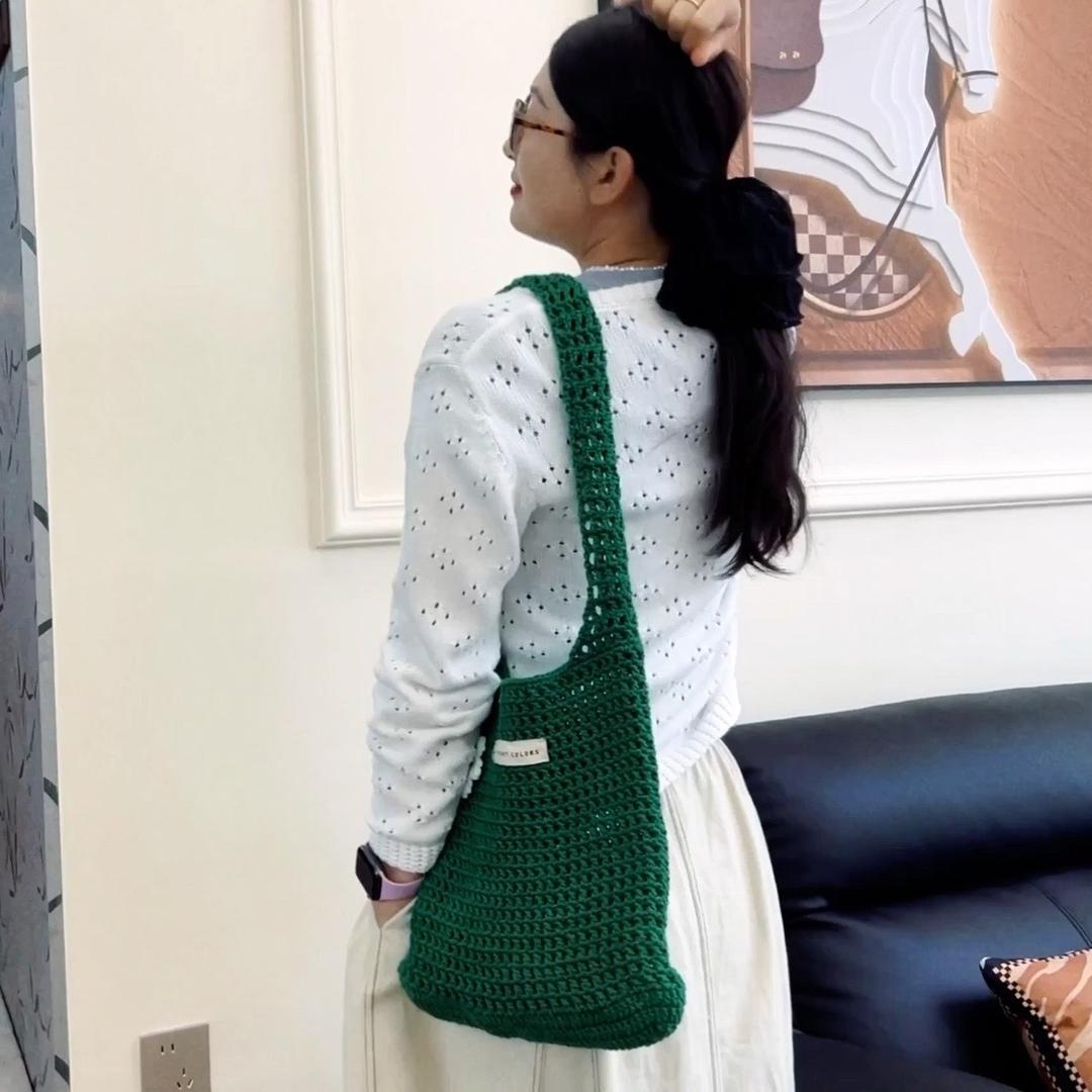 不讲李女士