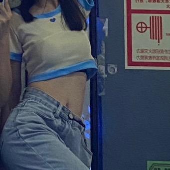 爱玩的小琳
