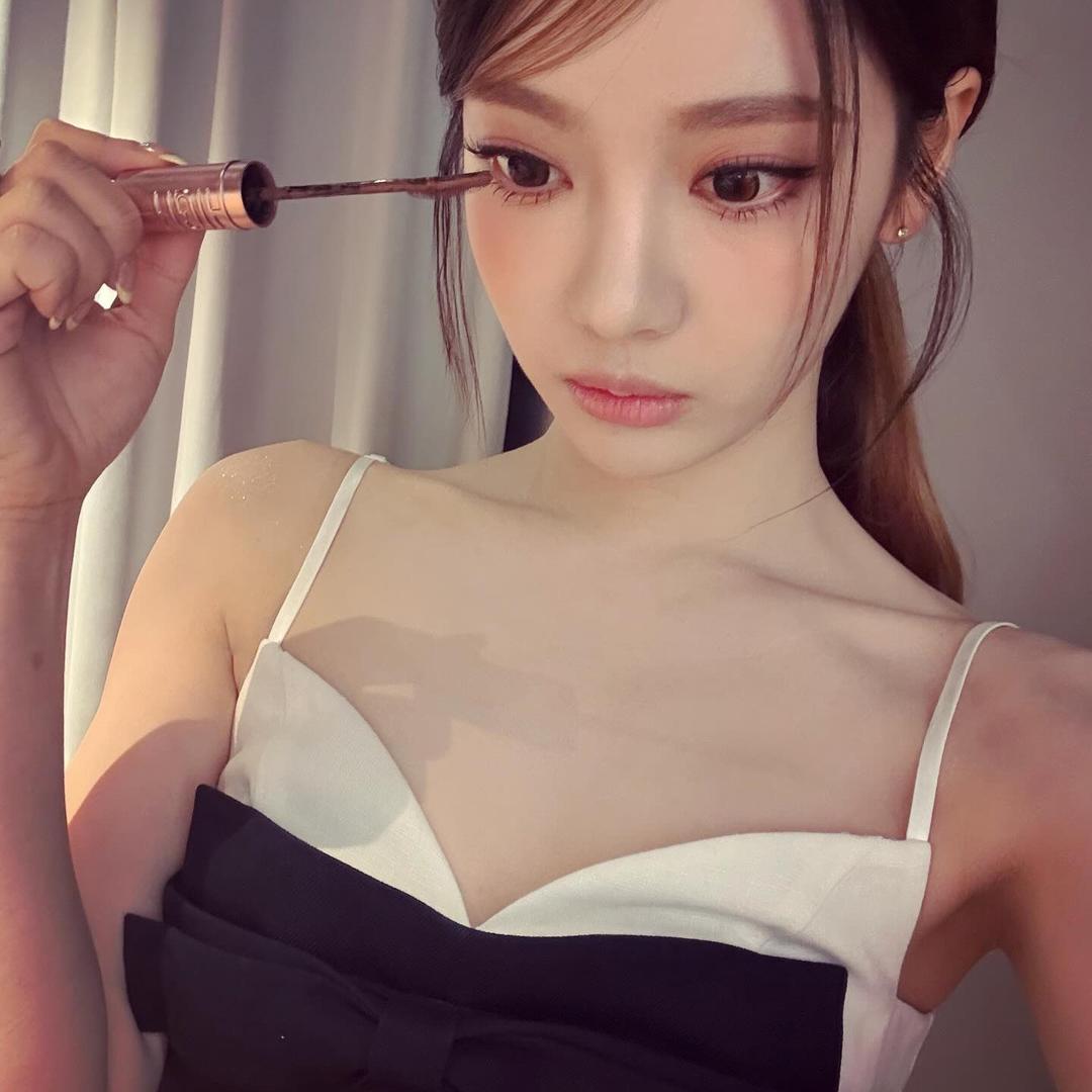 闹闹