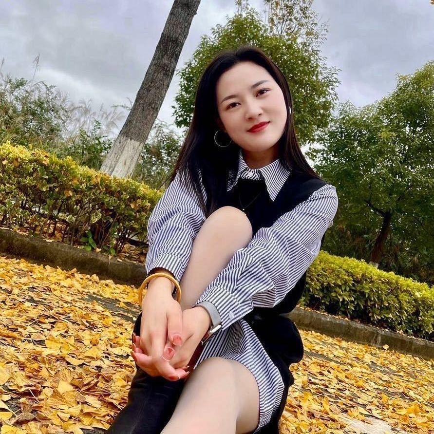 杨杨@